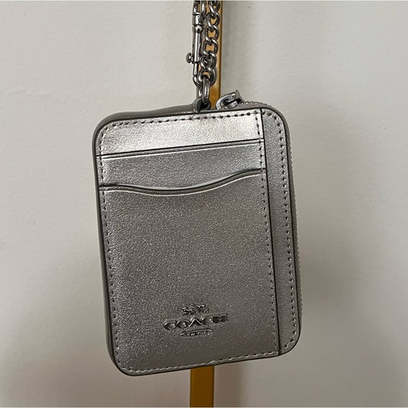 NWT Coach Zip Card Case - Picture 5 of 5